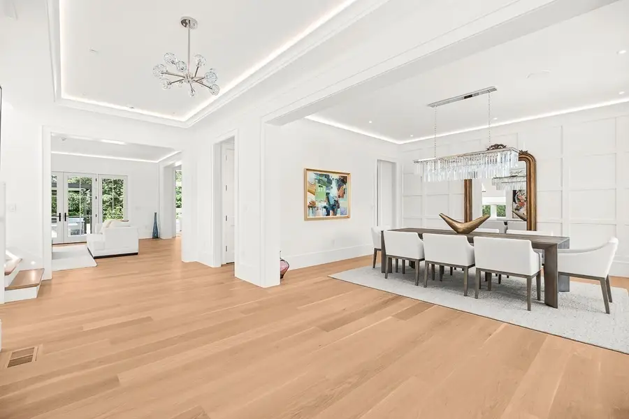 15 Vinson Circle, Winchester, MA 01890 - #3