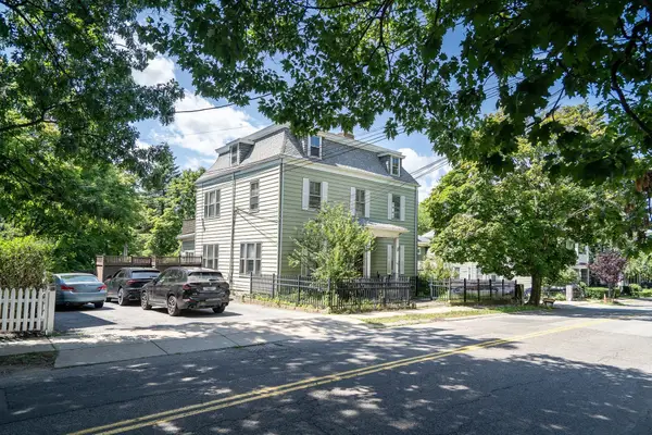 128 Summer St, Watertown, MA 02472