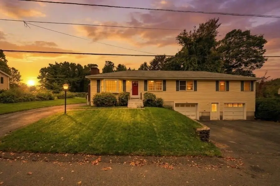 29 Dale Ave, Leominster, MA 01453 - #2