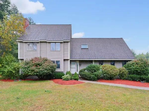 140 Paquawket Path, Groton, MA 01450