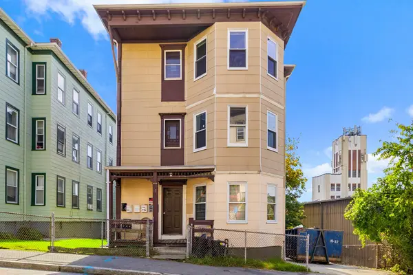 11 Glenwood St, Worcester, MA 01610