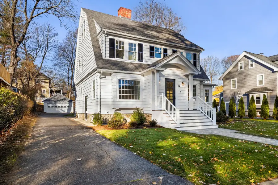 72 Berwick St, Worcester, MA 01602 - #3