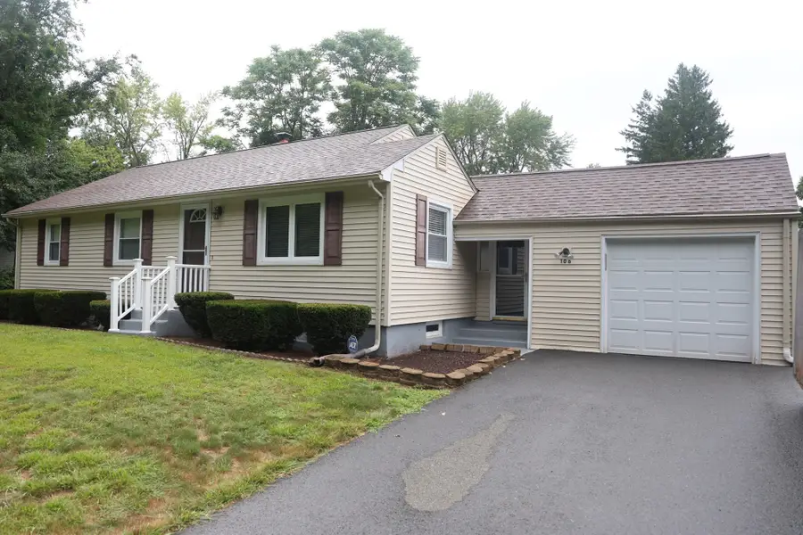 106 N Brook Rd, Springfield, MA 01119 - #2