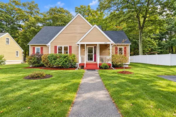 2701 Pouliot Pl, Wilmington, MA 01887
