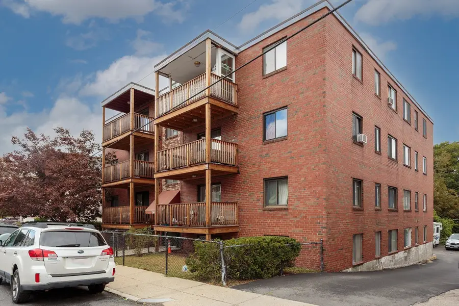 50 Seymour St #15, Boston, MA 02131 - #2