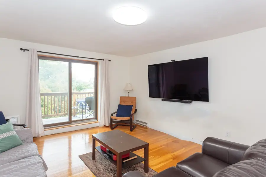 50 Seymour St #15, Boston, MA 02131 - #3