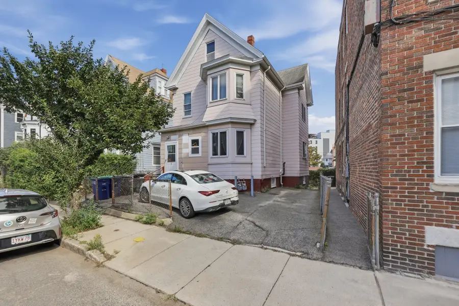5 Quincy Street, Somerville, MA 02143 - #3