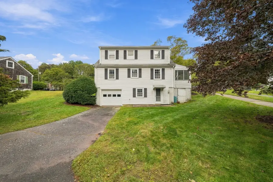 12 Riverside Dr, Kingston, MA 02364 - #2