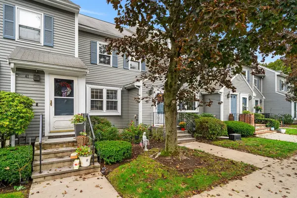40 Washington Grn #40, Walpole, MA 02032