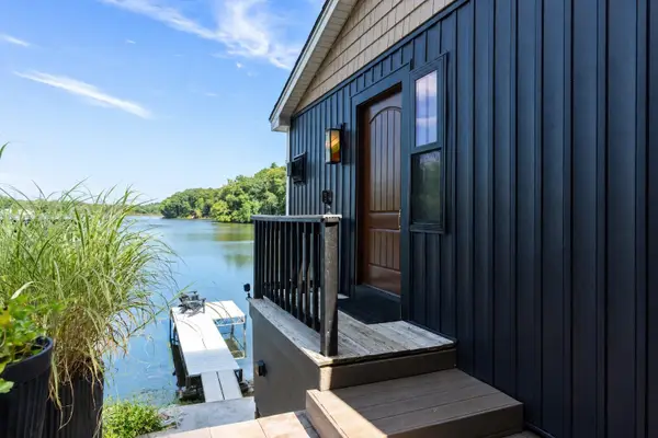 14 Old Populatic Rd, Norfolk, MA 02056