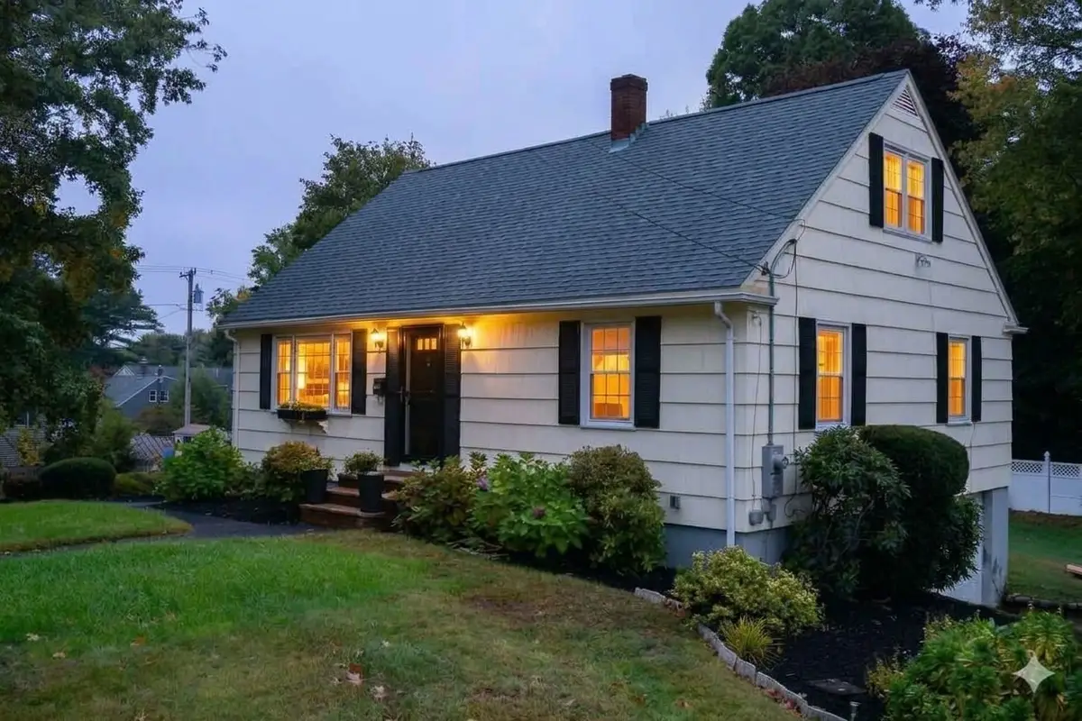107 Gardner St, Groveland, MA 01834 - #1