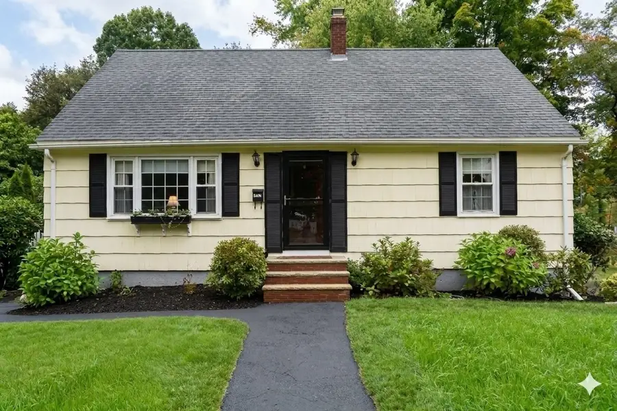 107 Gardner St, Groveland, MA 01834 - #2