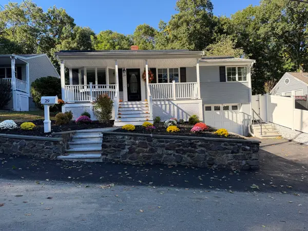 29 Sunnyside Rd, Lynn, MA 01905