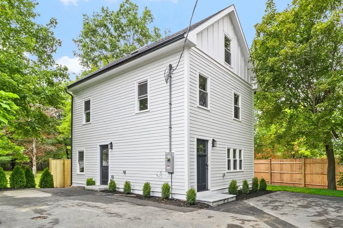22 Belknap Court, Concord, MA 01742 - #1