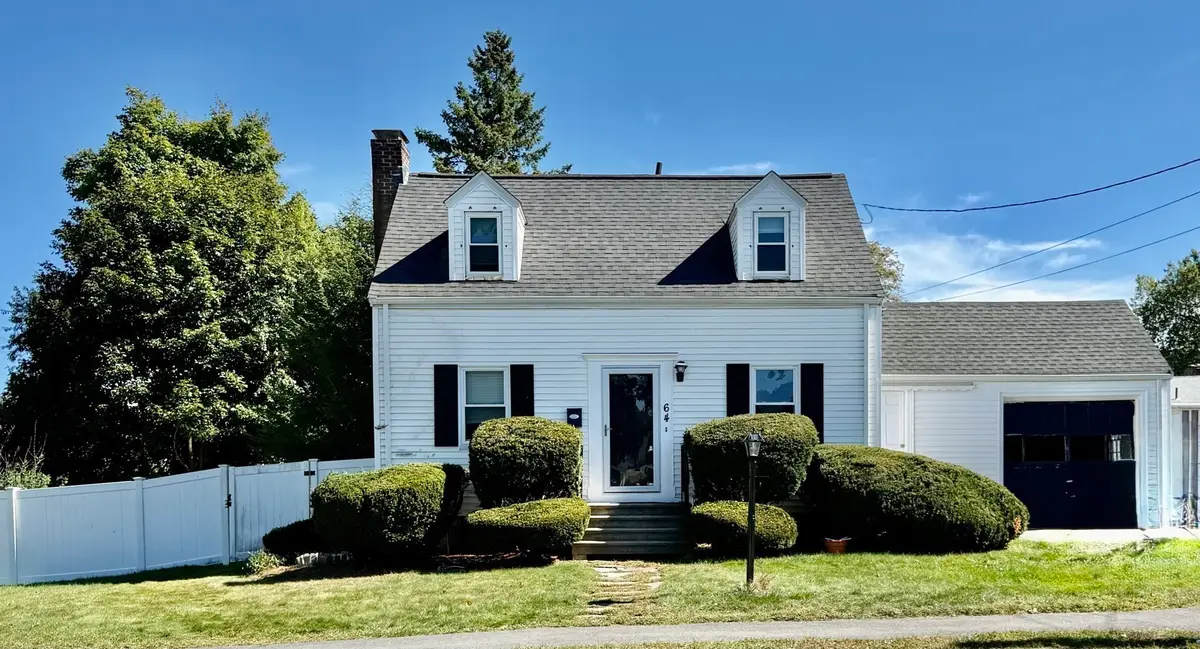66 Wayne Ave, Watertown, MA 02453 - #1