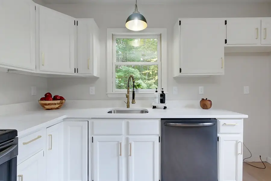 70 Clement Rd, Townsend, MA 01474 - #3