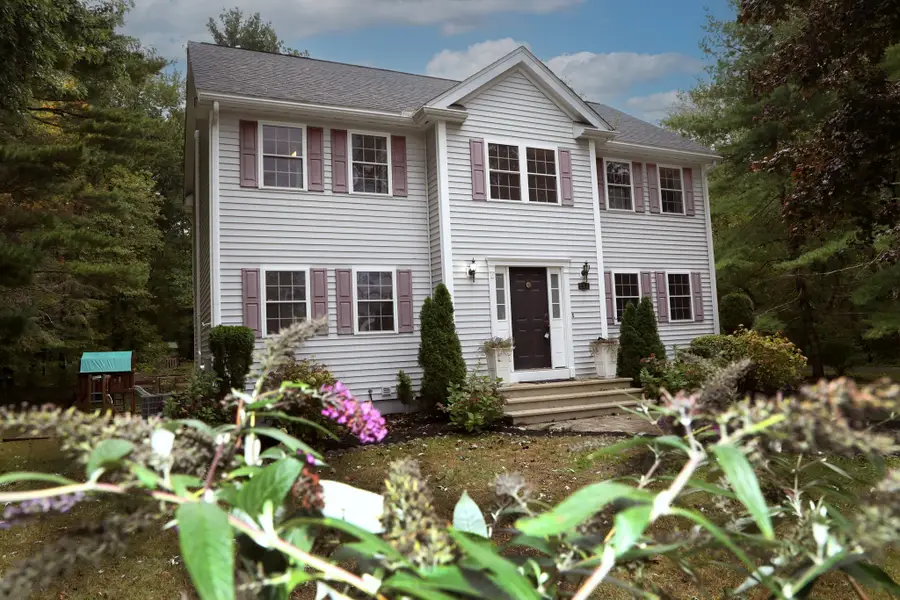 233 Haverhill St, North Reading, MA 01864 - #3