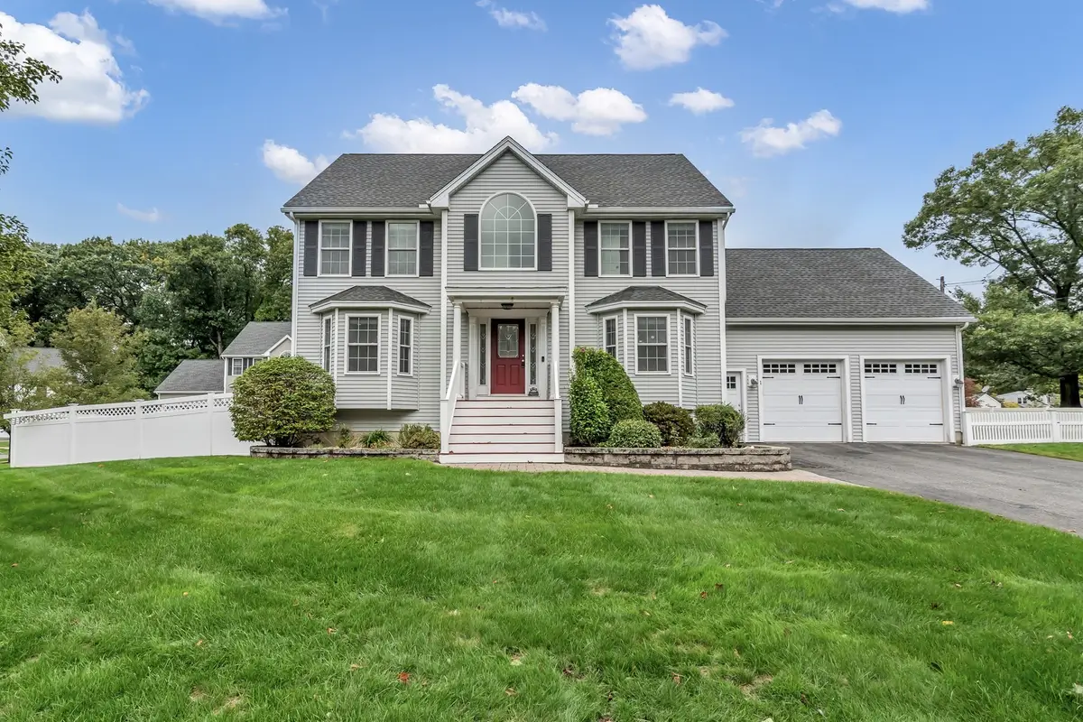 1 Kerrigan Way, Woburn, MA 01801 - #1