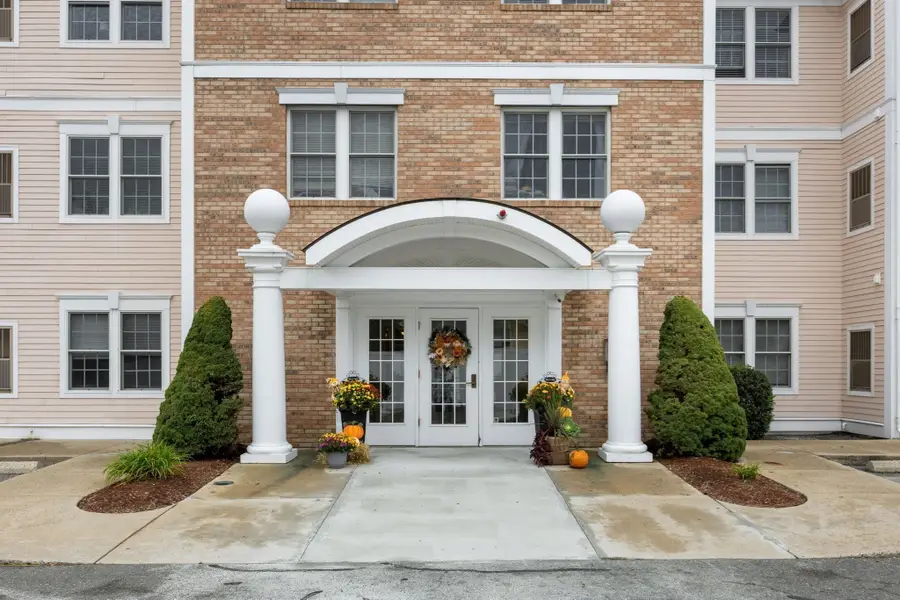 1 Millbrook Lane #314, Wakefield, MA 01880 - #2