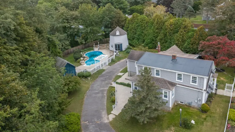 648 Pleasant St, Somerset, MA 02726 - #2