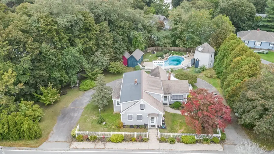 648 Pleasant St, Somerset, MA 02726 - #3