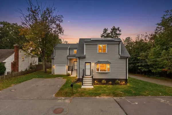 19 Digby Ave, Brockton, MA 02301
