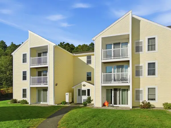 5 Marc Drive #5A2, Plymouth, MA 02360