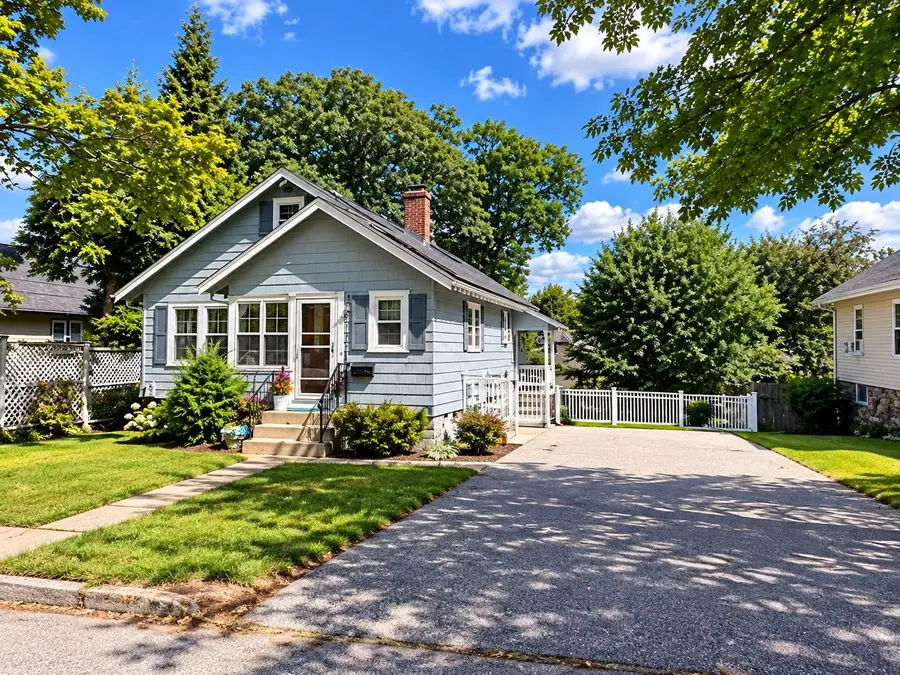 18 Blue Bell Road, Worcester, MA 01606 - #2
