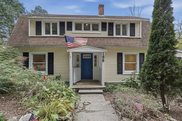 166 Cross Road, Lunenburg, MA 01462