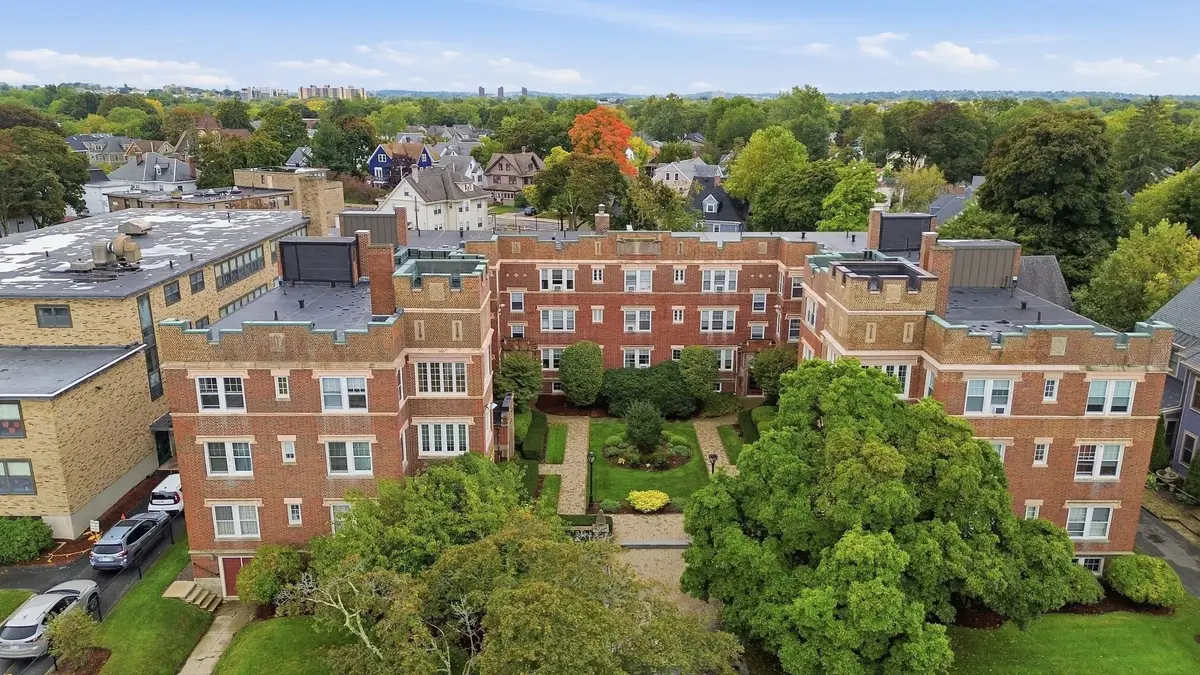 520 High St #13B, Medford, MA 02155 - #1