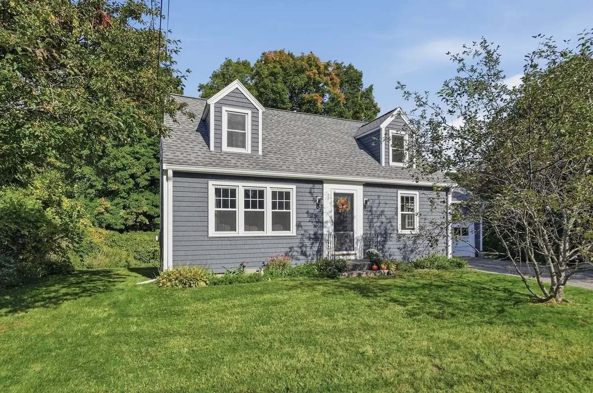 6 Maple Street, Southborough, MA 01745 - #1