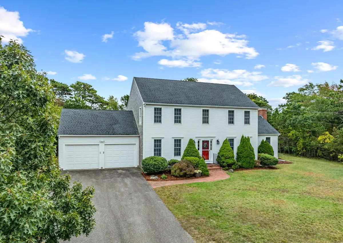 112 Blueberry Pond Dr, Brewster, MA 02631 - #1