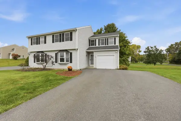 6 Boynton Road #B, Deerfield, MA 01373