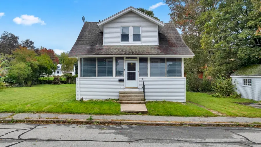 36 Upland Ave, Webster, MA 01570 - #2