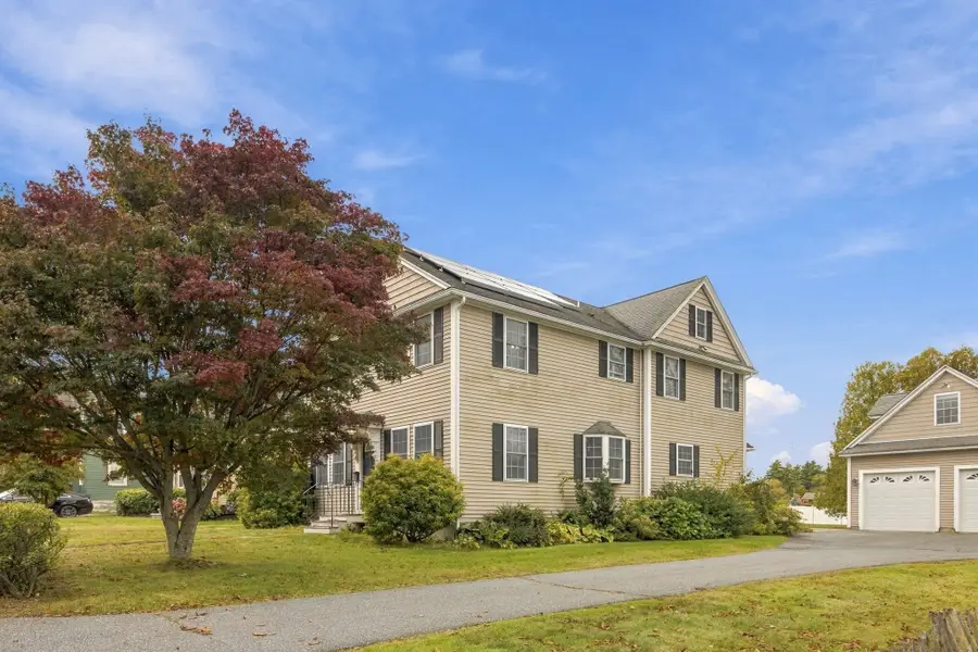 80 Grove St, Hopkinton, MA 01748 - #2