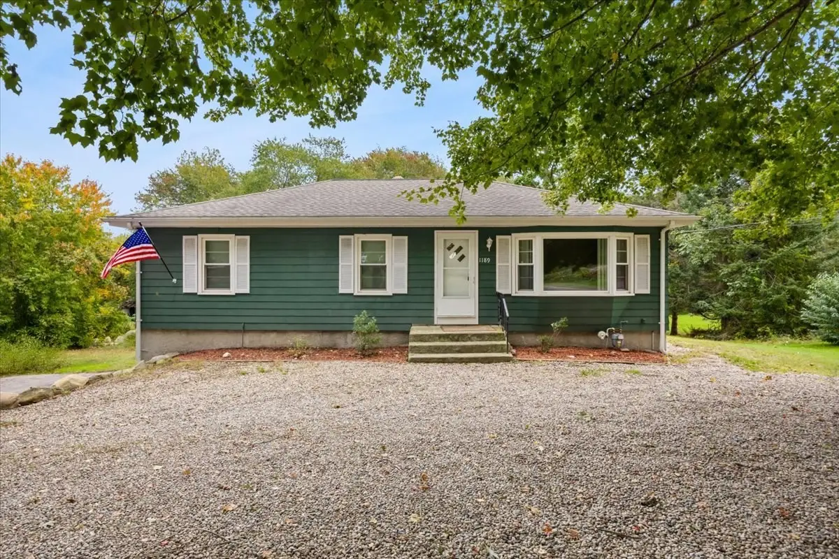 1189 Bark St, Swansea, MA 02777 - #1