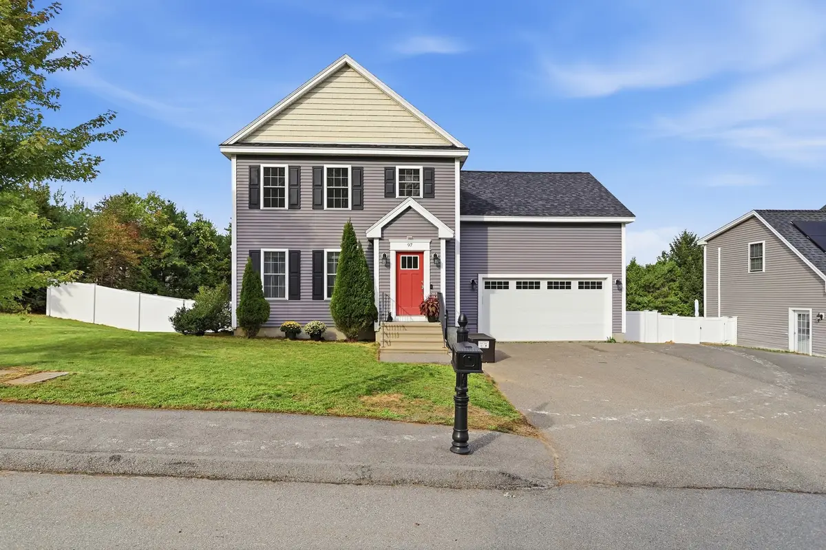 97 Sawtelle Rd, Leominster, MA 01453 - #1