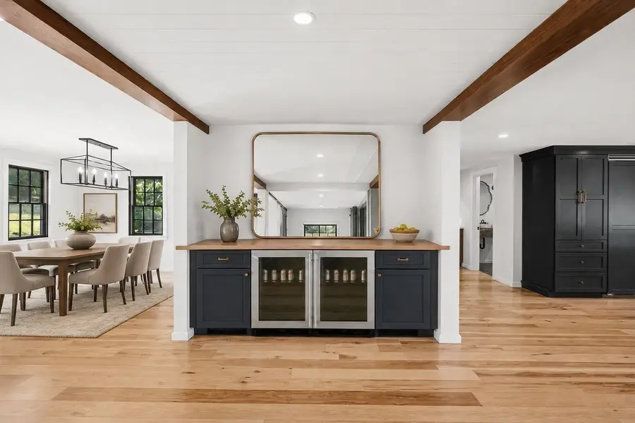 392 S Main St, Cohasset, MA 02025 - #3