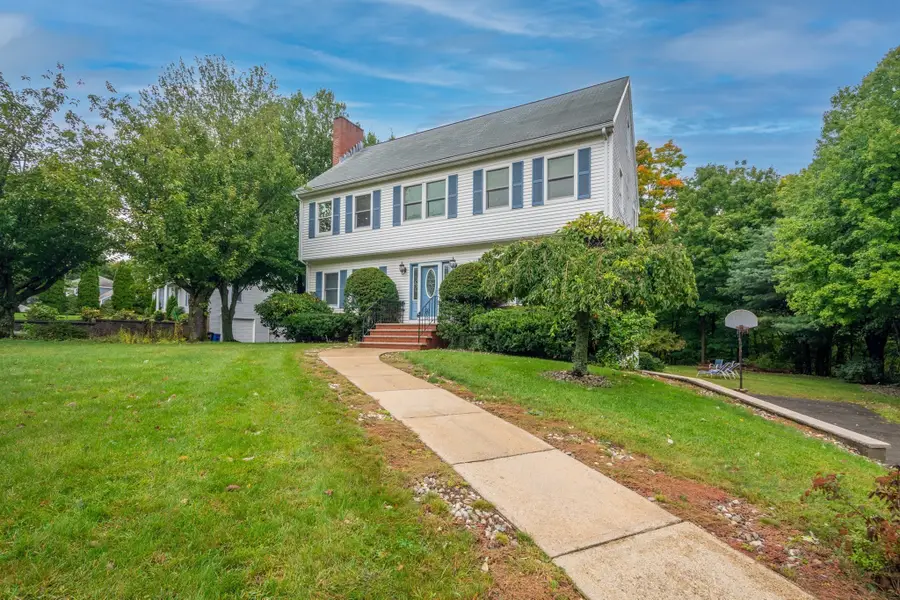 8 Otter Pond Road, Lynnfield, MA 01940 - #3