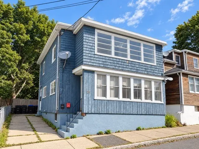 25 Home St, Beverly, MA 01915 - #1