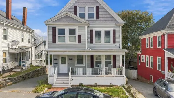 25 Elm St #3, Gloucester, MA 01930