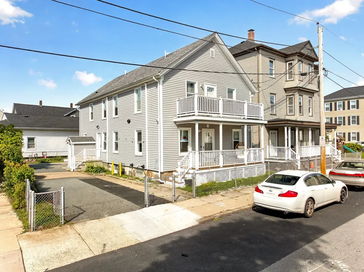 16 Murray St, Fall River, MA 02720 - #1