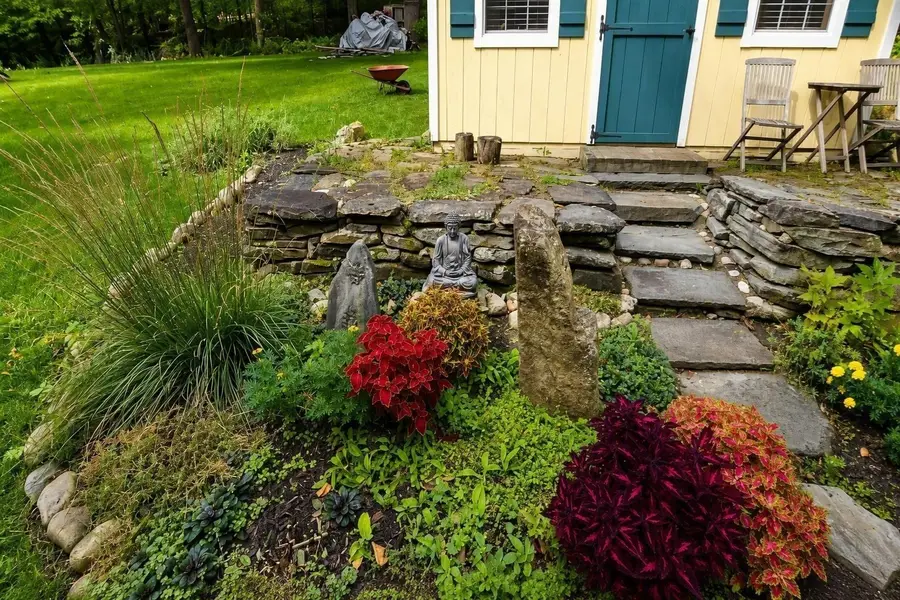 2 Taft Rd, Chester, MA 01011 - #3