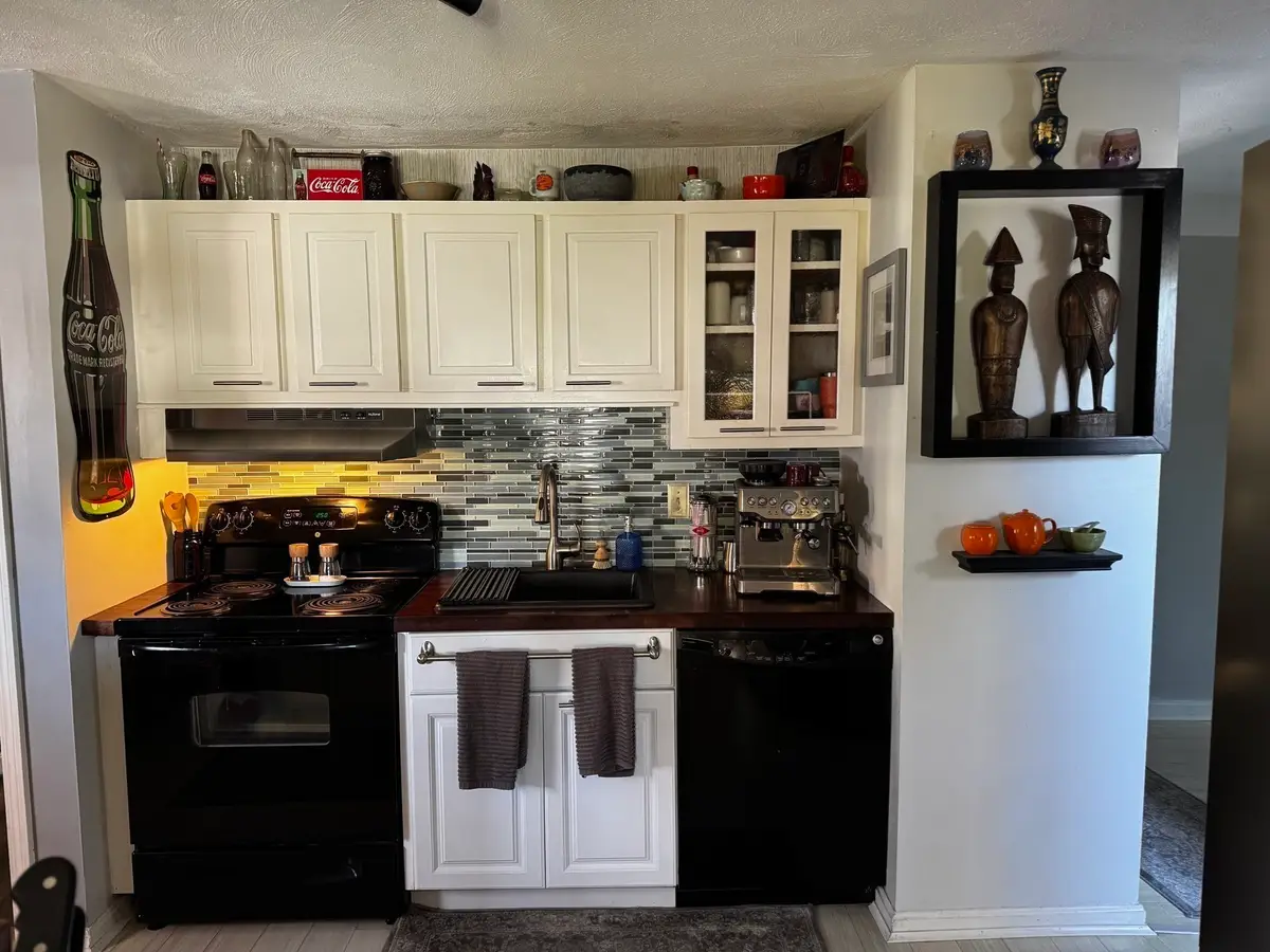 552 Main St #3, Haverhill, MA 01830 - #1