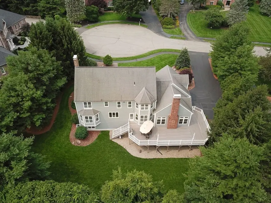 9 Fieldstone Dr, Shrewsbury, MA 01545 - #3