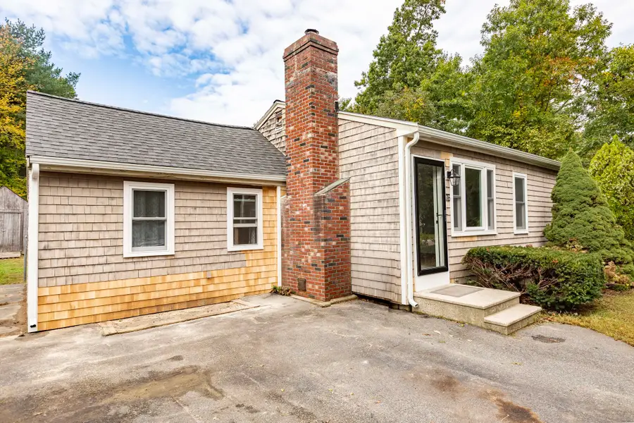 76 Roberts Rd, Bridgewater, MA 02324 - #2