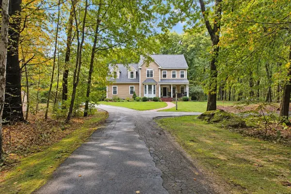 144 East St, Uxbridge, MA 01569