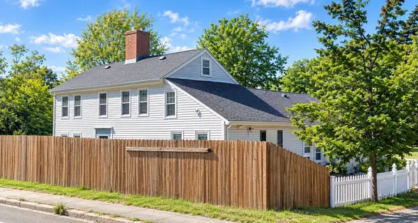 2586 Cranberry Hwy, Wareham, MA 02571