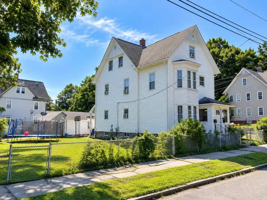 79 Oak Street, Springfield, MA 01151 - #3