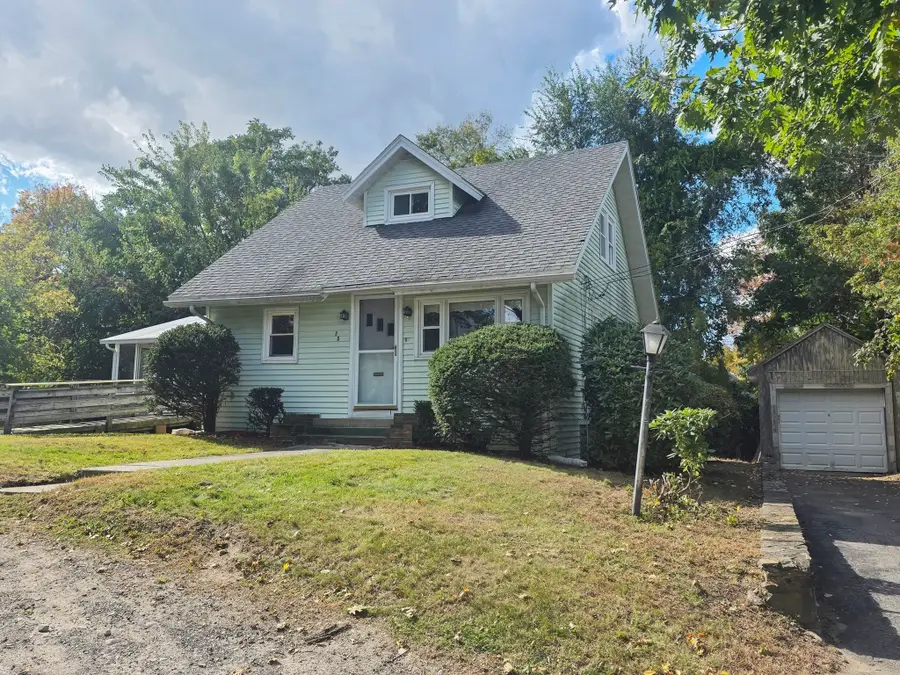 25 Barrett Ave, Worcester, MA 01605 - #2